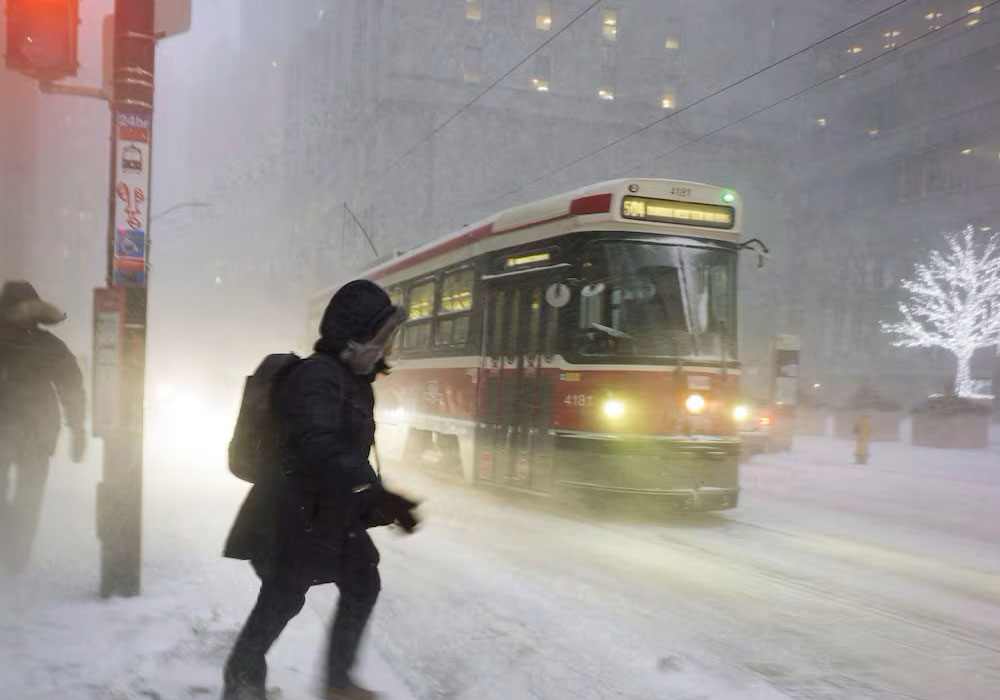 Weather Update: First Snowstrom of 2024 Hits Greater Toronto Area